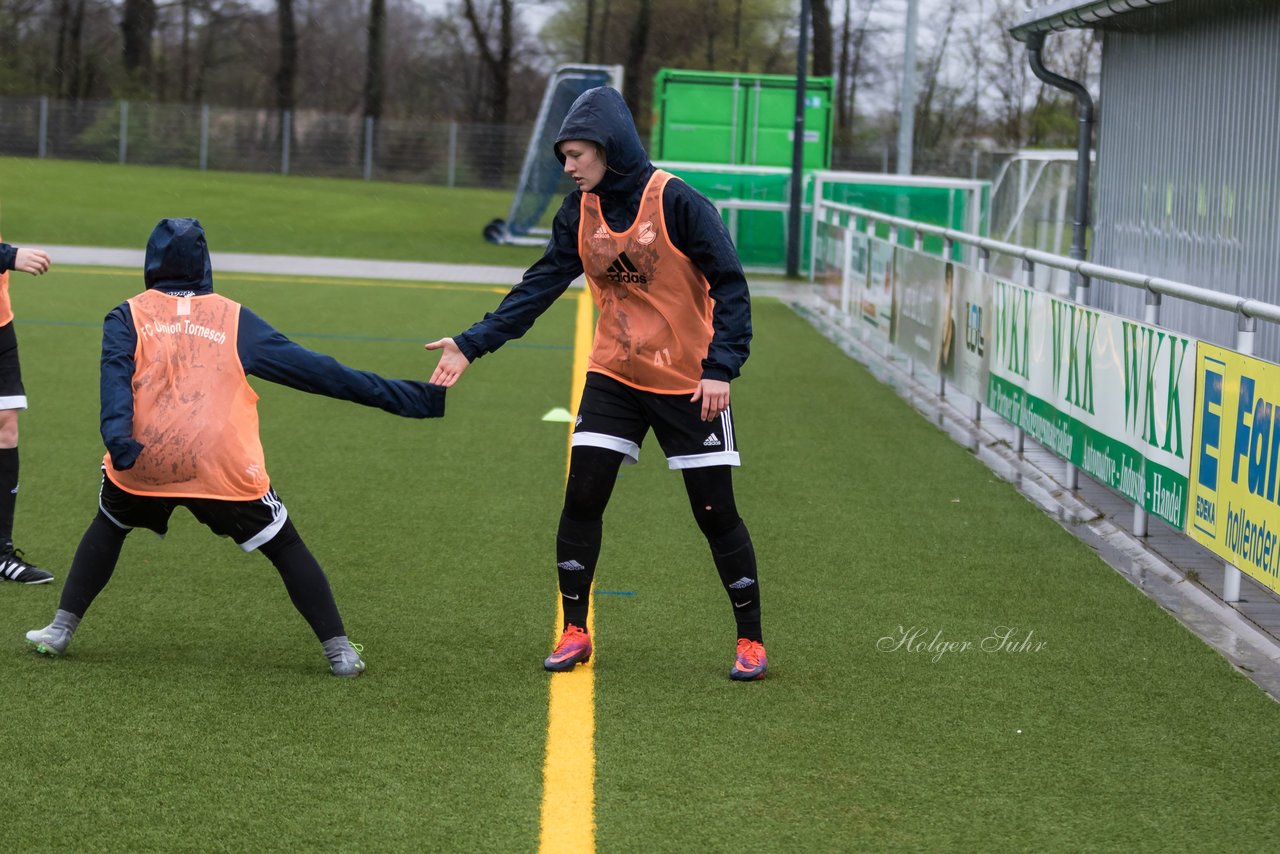 Bild 67 - Frauen Union Tornesch - Victoria : Ergebnis: 4:2